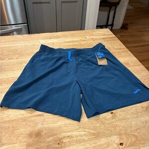 Brooks Men's Run Within 7" Short Size Men’s Medium Running Brand New E10